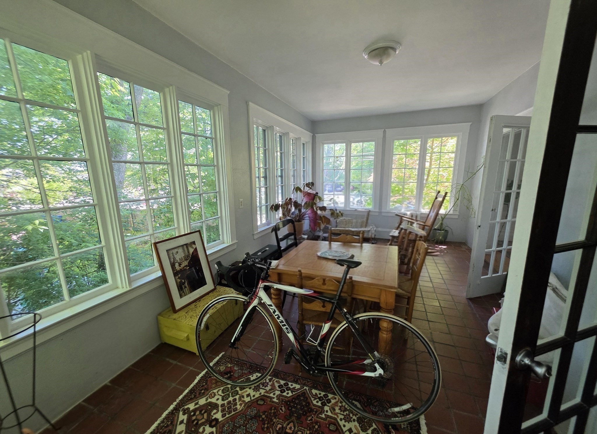 15 Bartlet Ave Property Photo 6