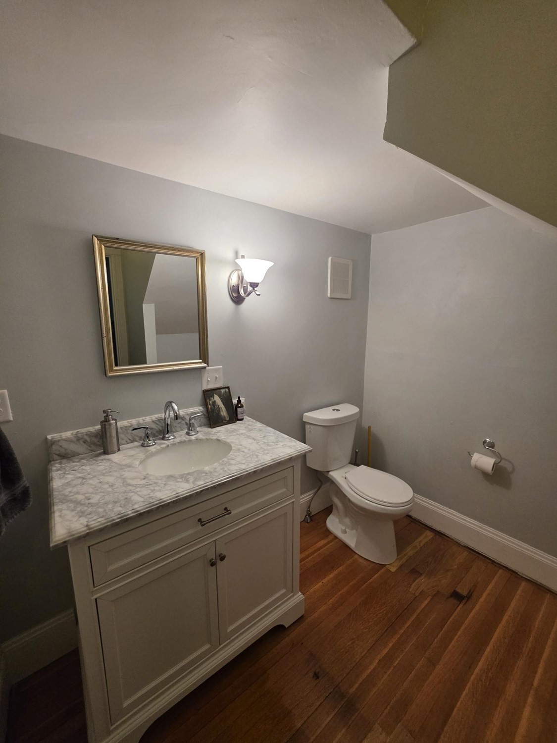 15 Bartlet Ave Property Photo 8