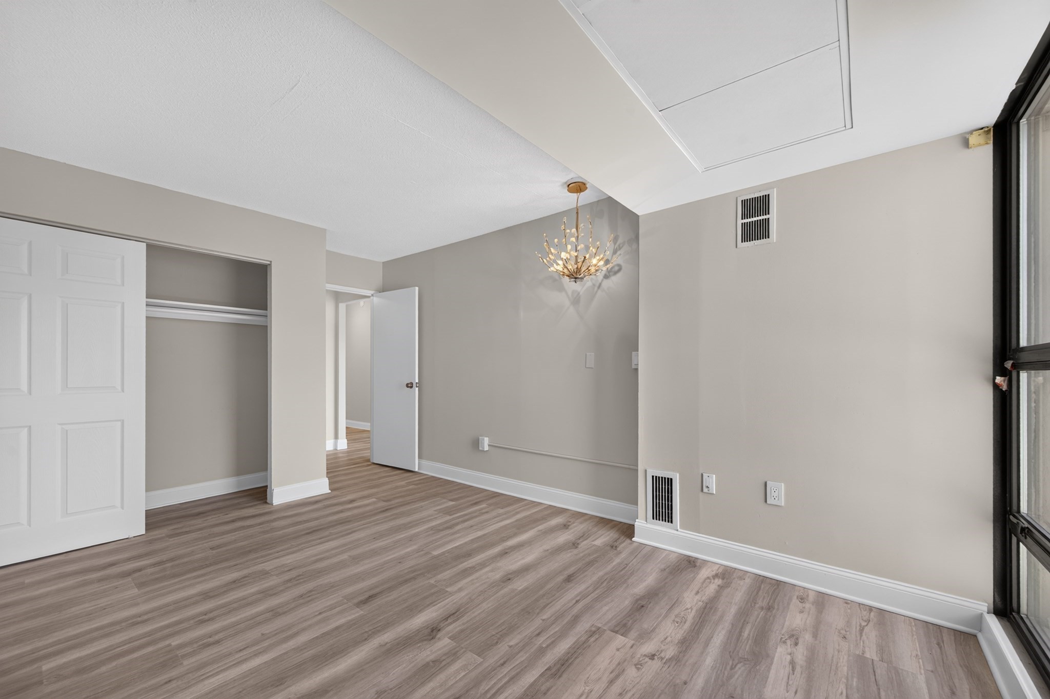 566 Commonwealth Ave # 308 Property Photo 14