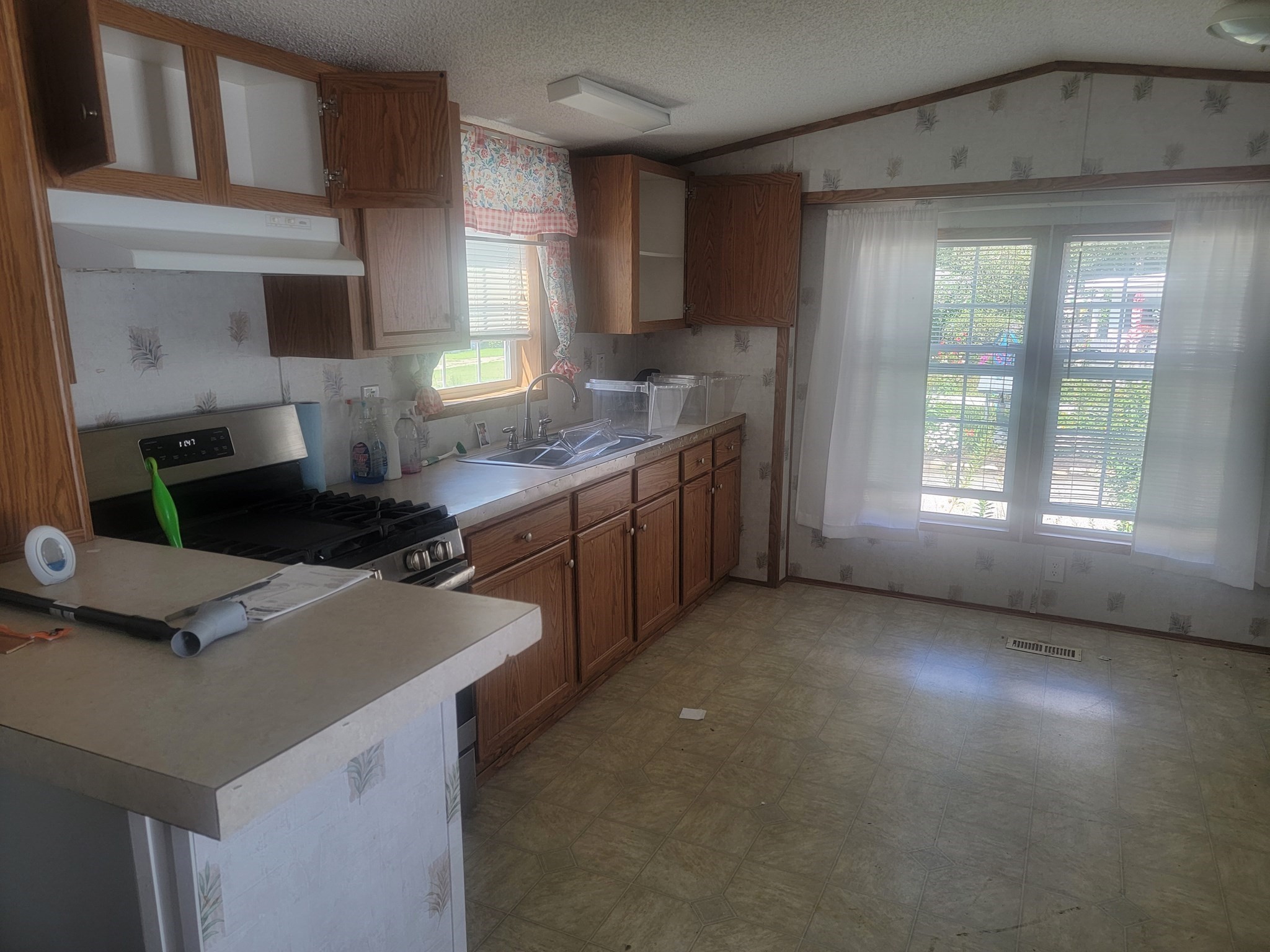 300 Falmouth Rd # 80 Property Photo 2