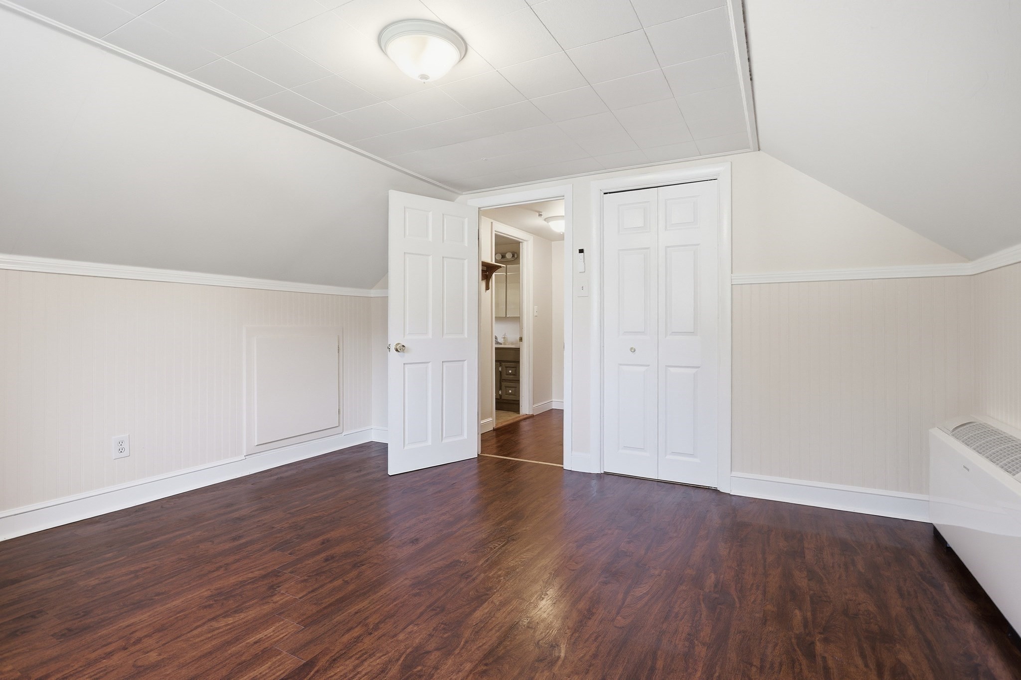 18 Jonathan Property Photo 19