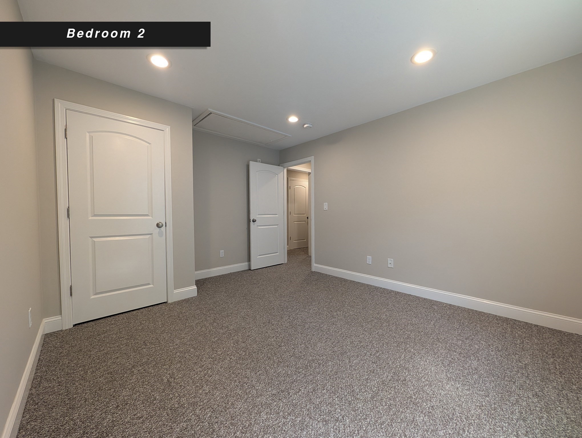 17 Deane St # A Property Photo 24