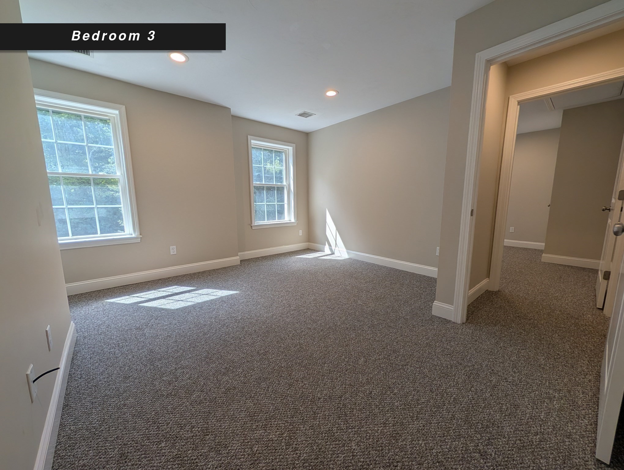 17 Deane St # A Property Photo 25