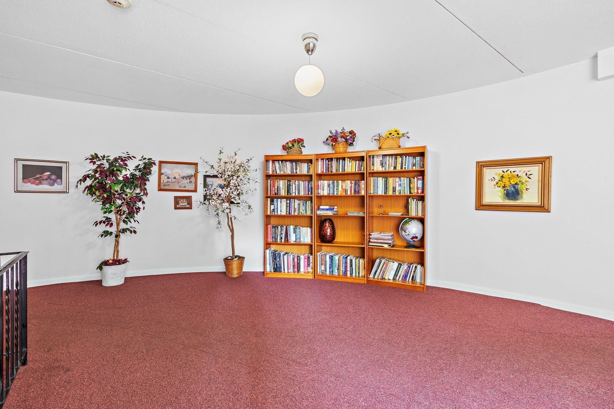 49 Windsor Dr # 301 Property Photo 16