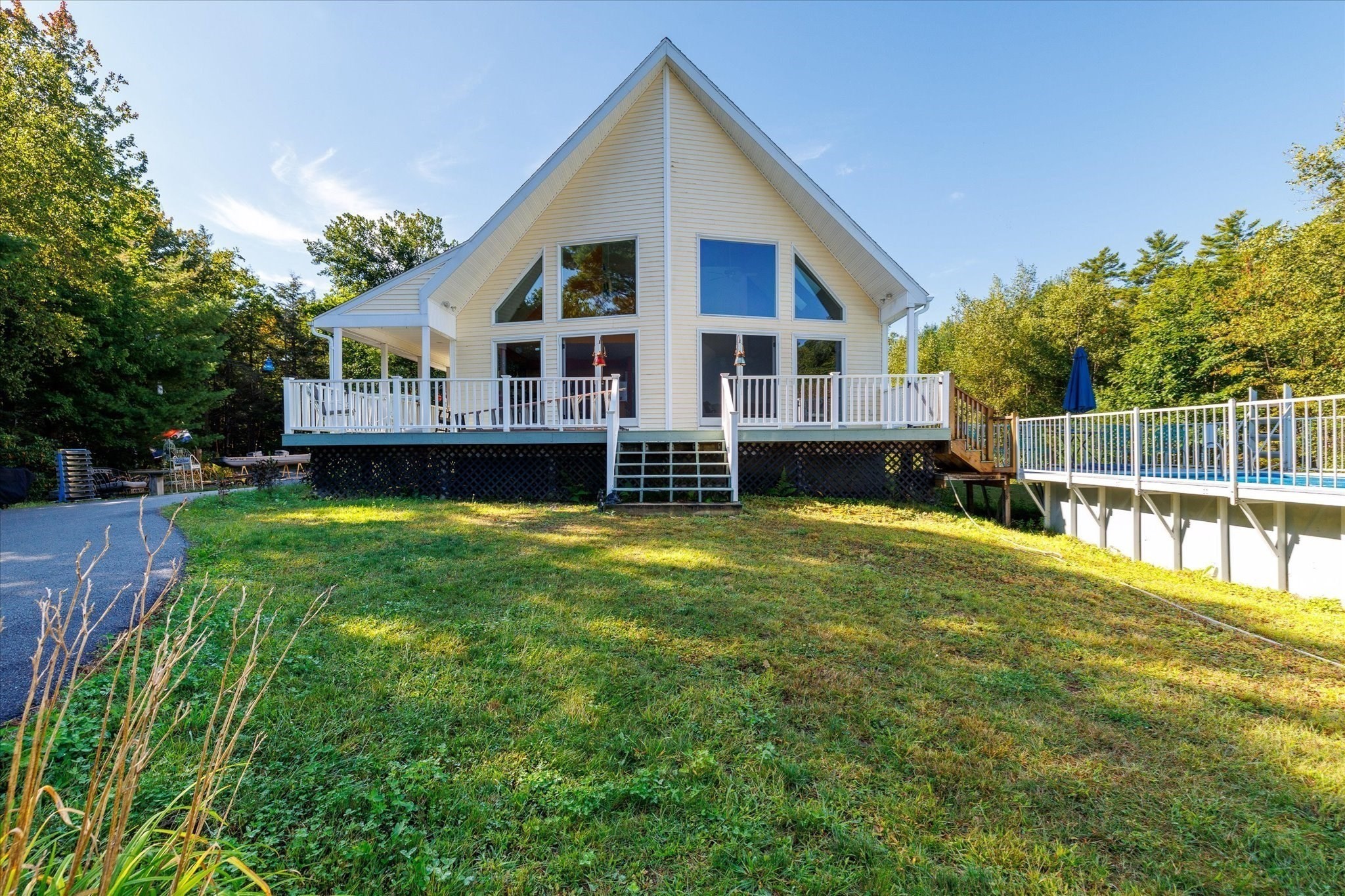 36 Monomonac Rd W Property Photo 1