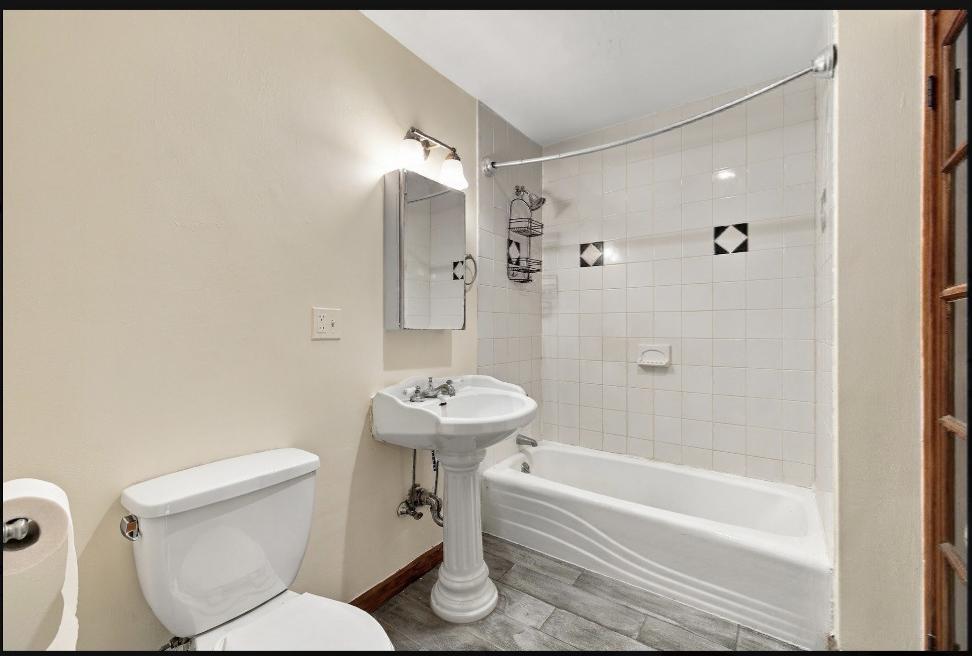 58 Myrtle St # 2 Property Photo 19