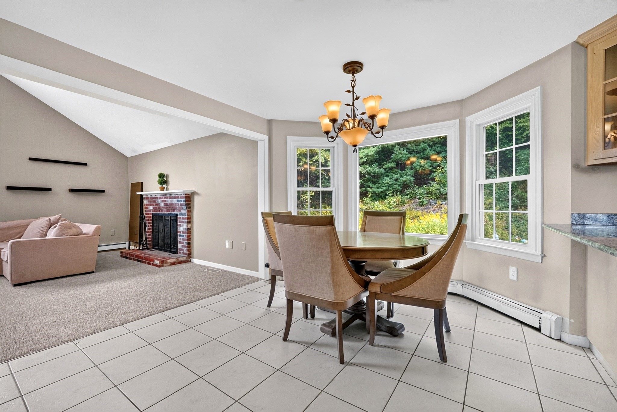27 Field Pond Rd Property Photo 15