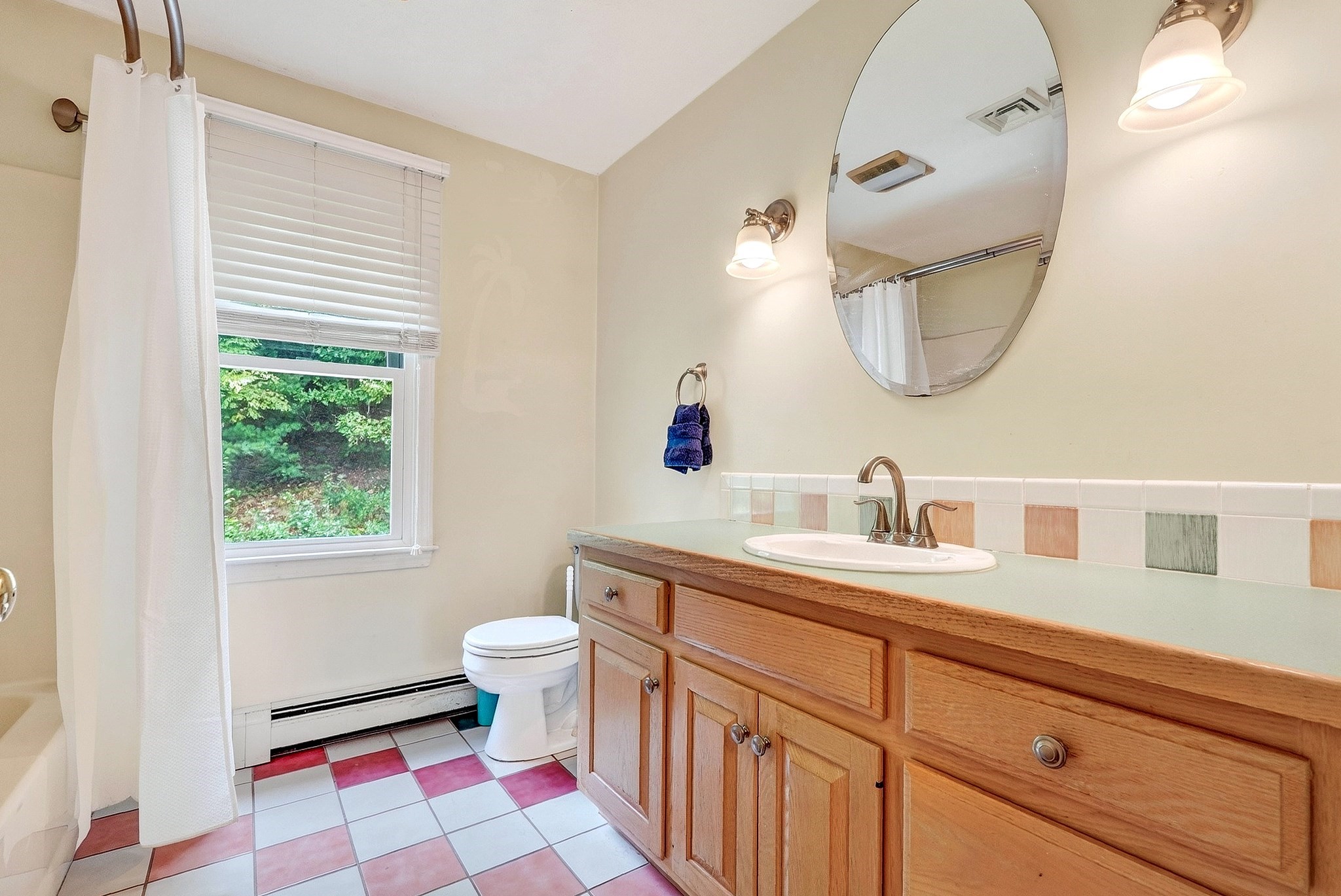 27 Field Pond Rd Property Photo 34