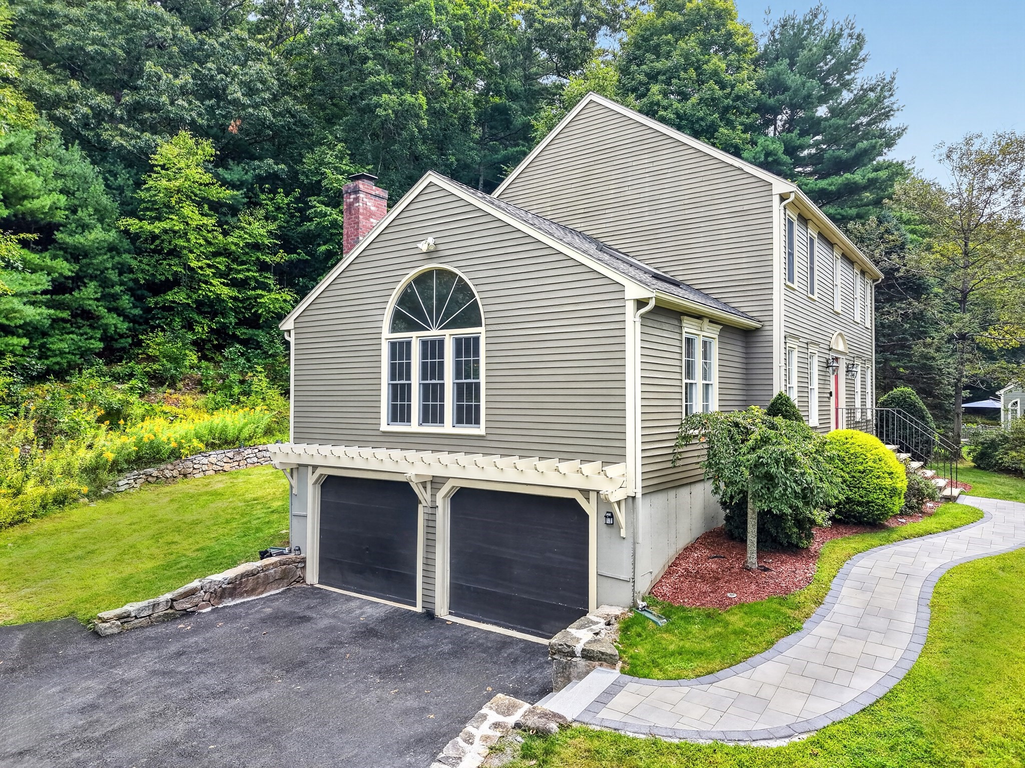 27 Field Pond Rd Property Photo 42