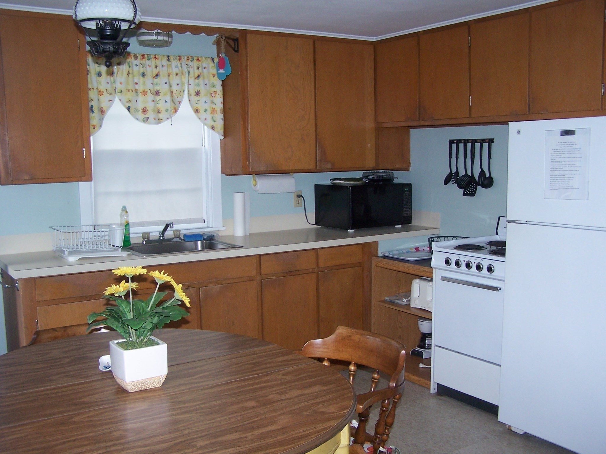 334 Phillips Property Photo 3