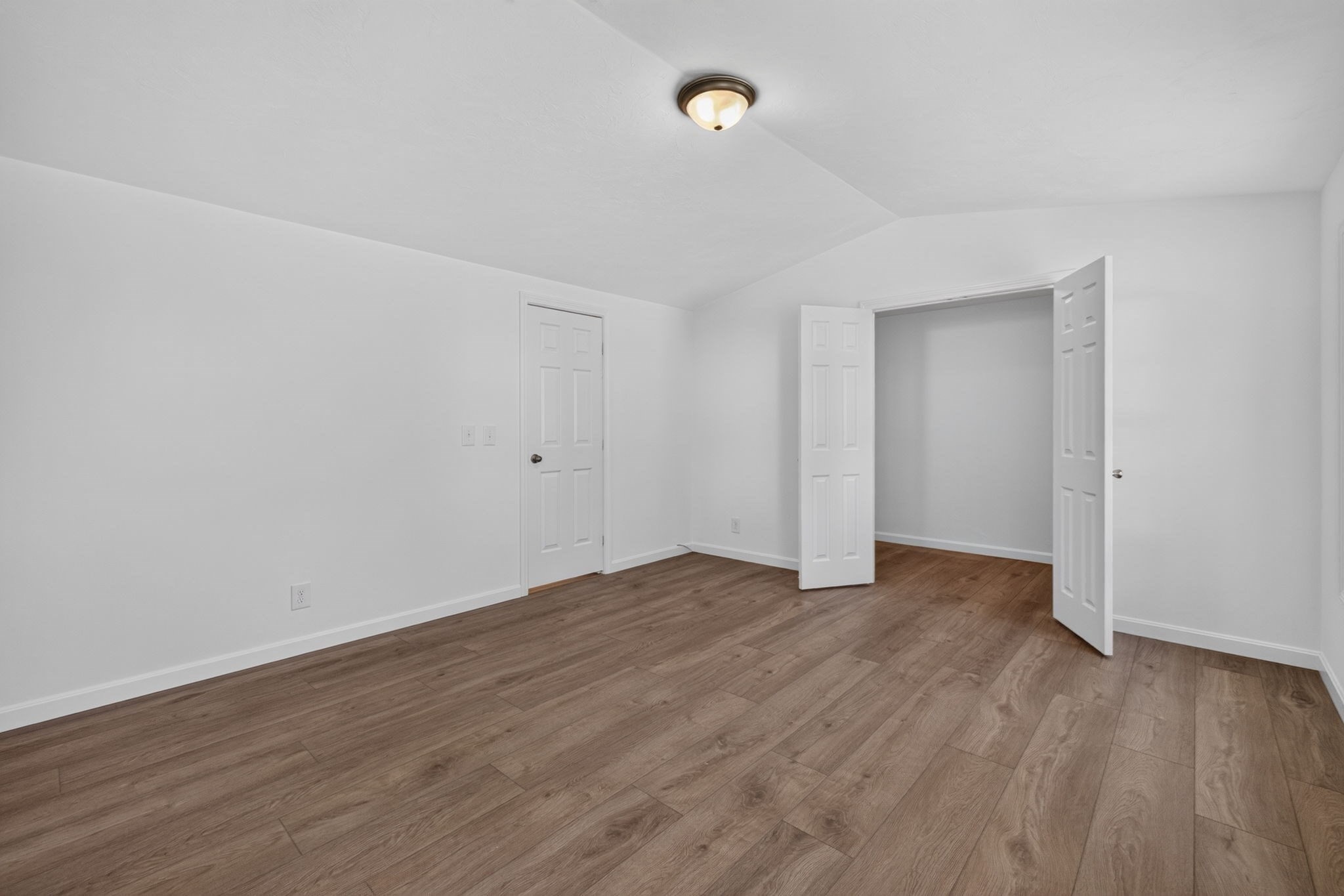 14 Amber Way Property Photo 17