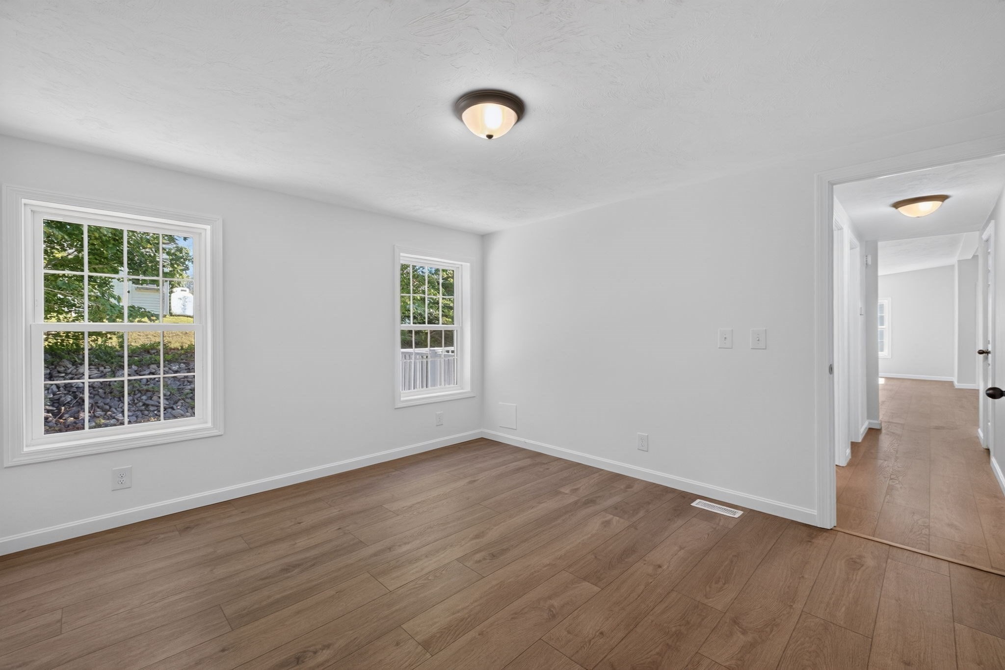 14 Amber Way Property Photo 19