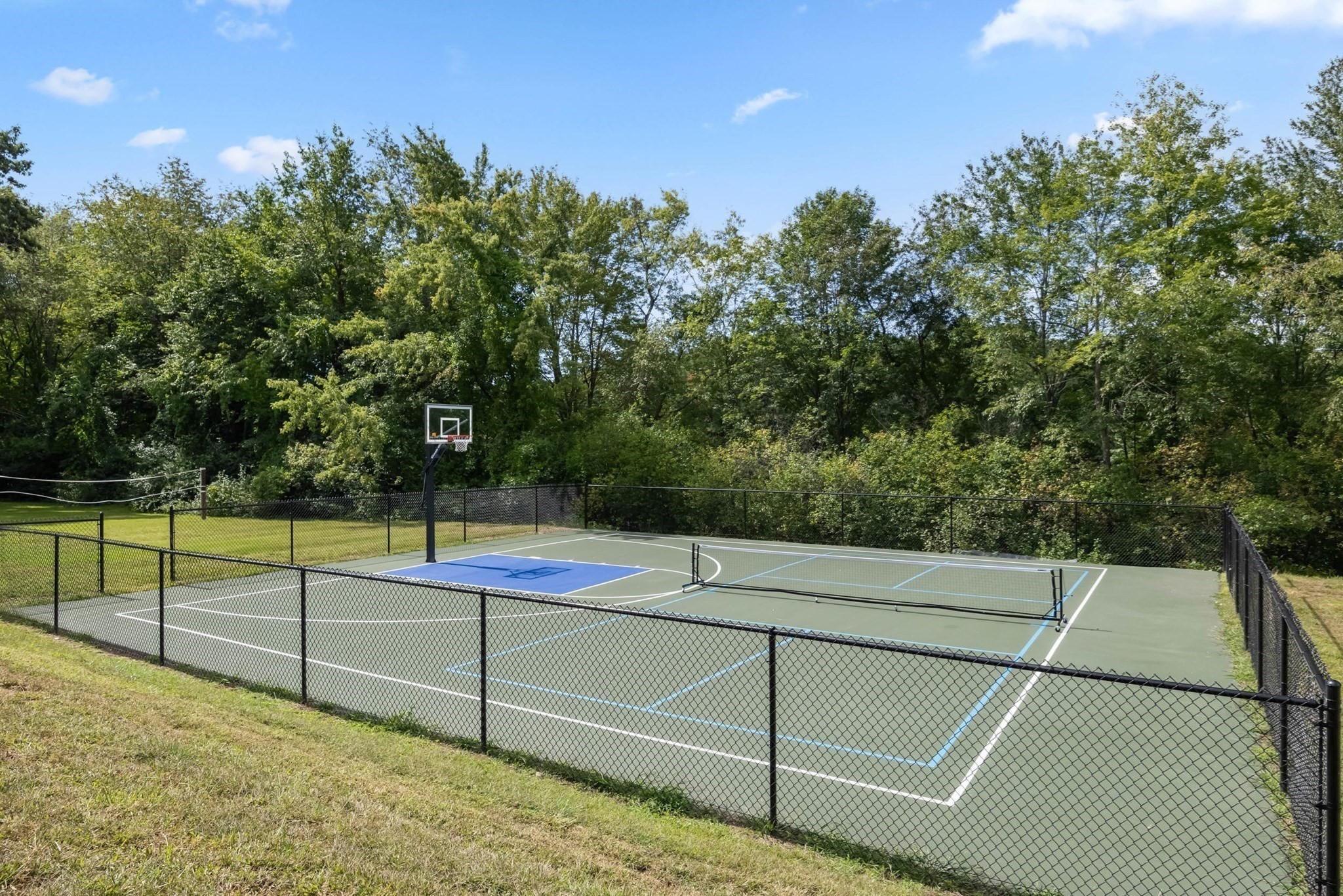 9 Thayer Pond Dr # 8 Property Photo 26