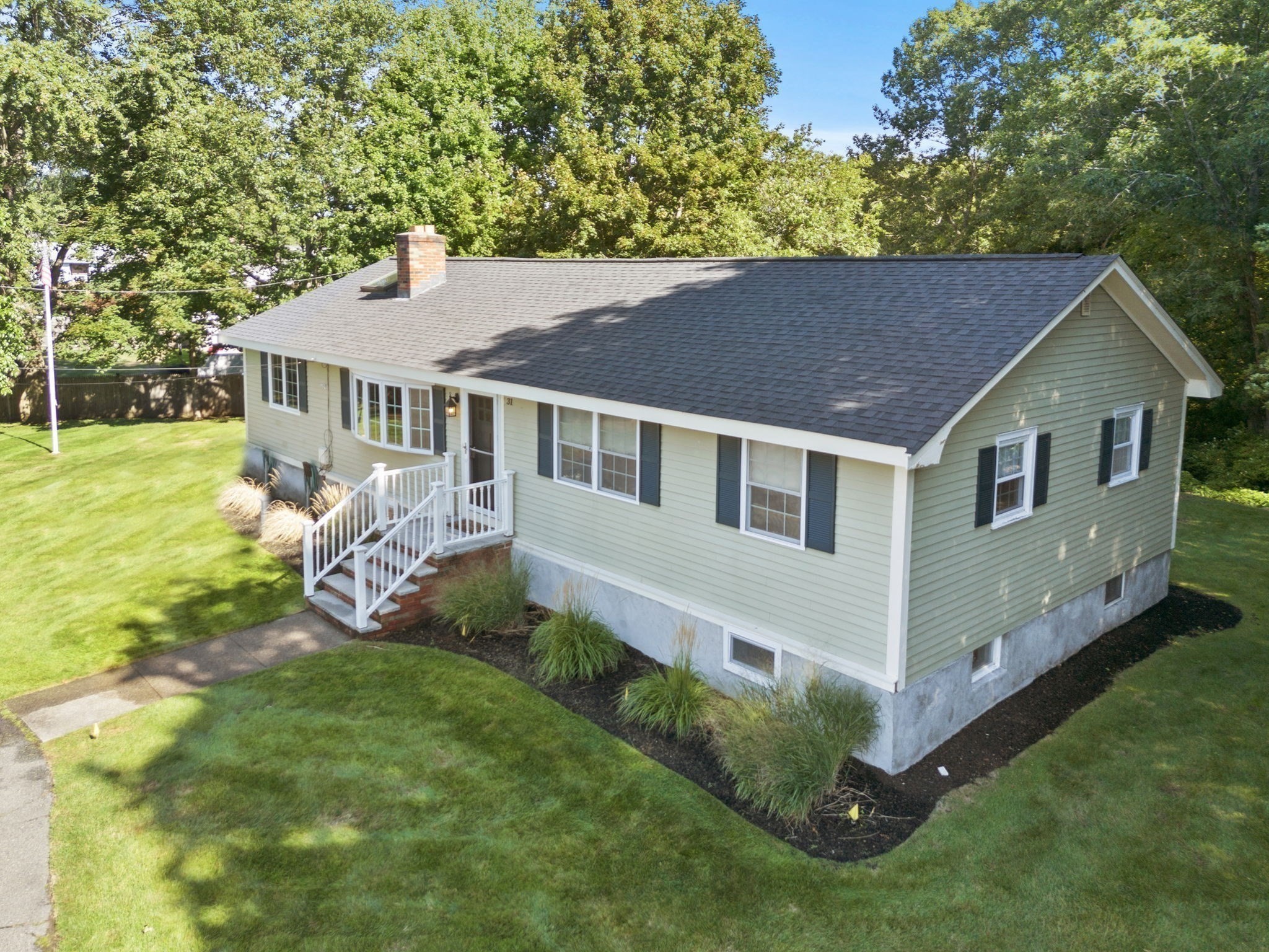 31 Columbus Road Property Photo 2