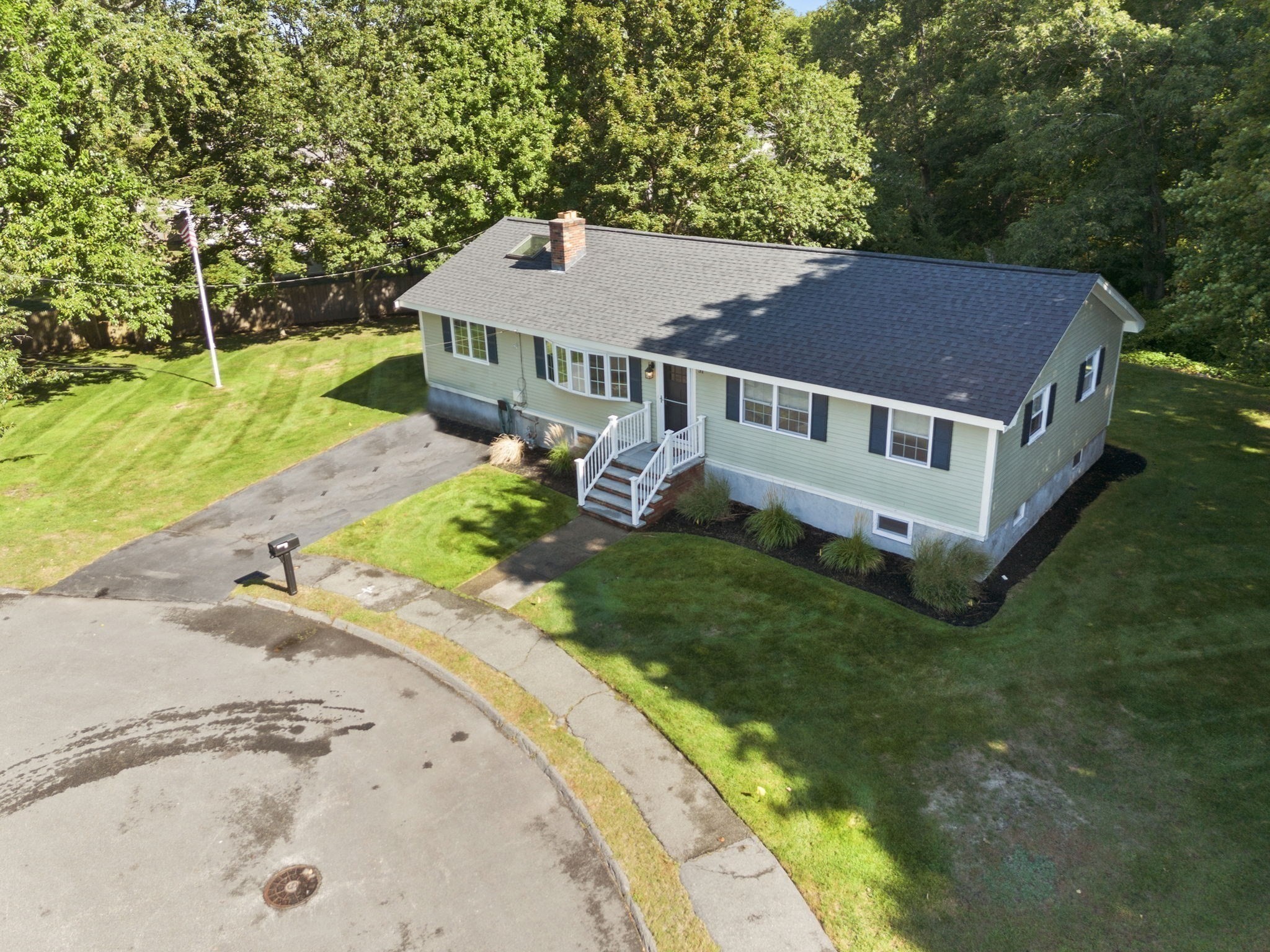 31 Columbus Road Property Photo 3