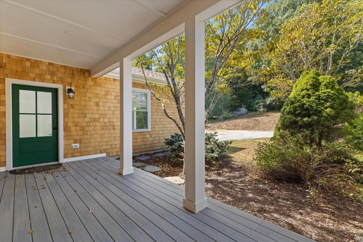 431 Moraine St Property Photo 5