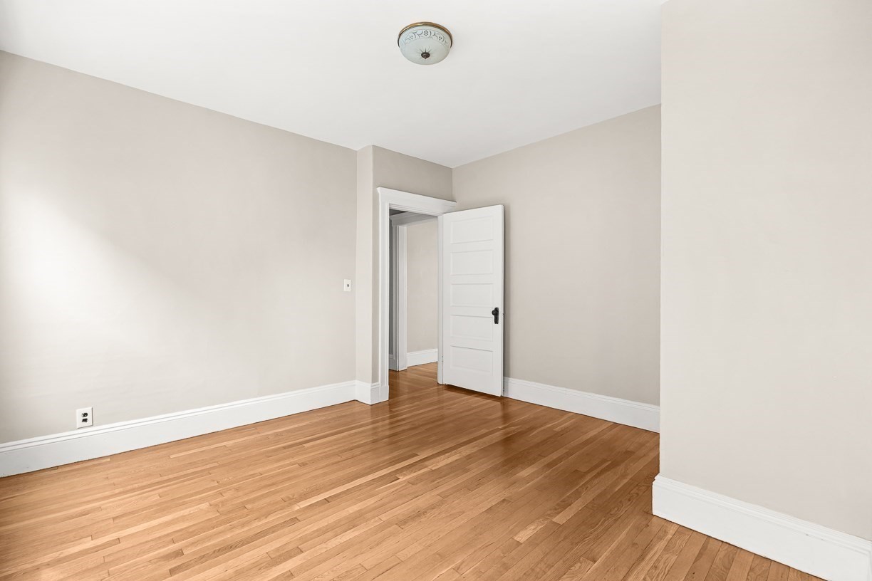 20 Bowen Ave # 1 Property Photo 16