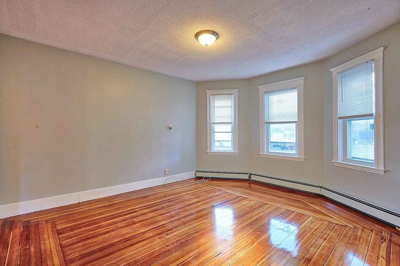 11 Harnden Rd # 2 Property Photo 1