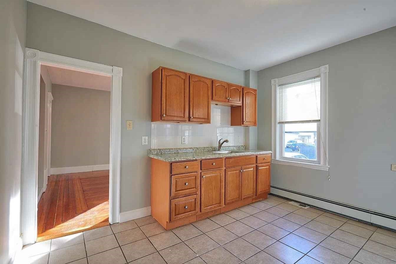11 Harnden Rd # 2 Property Photo 5