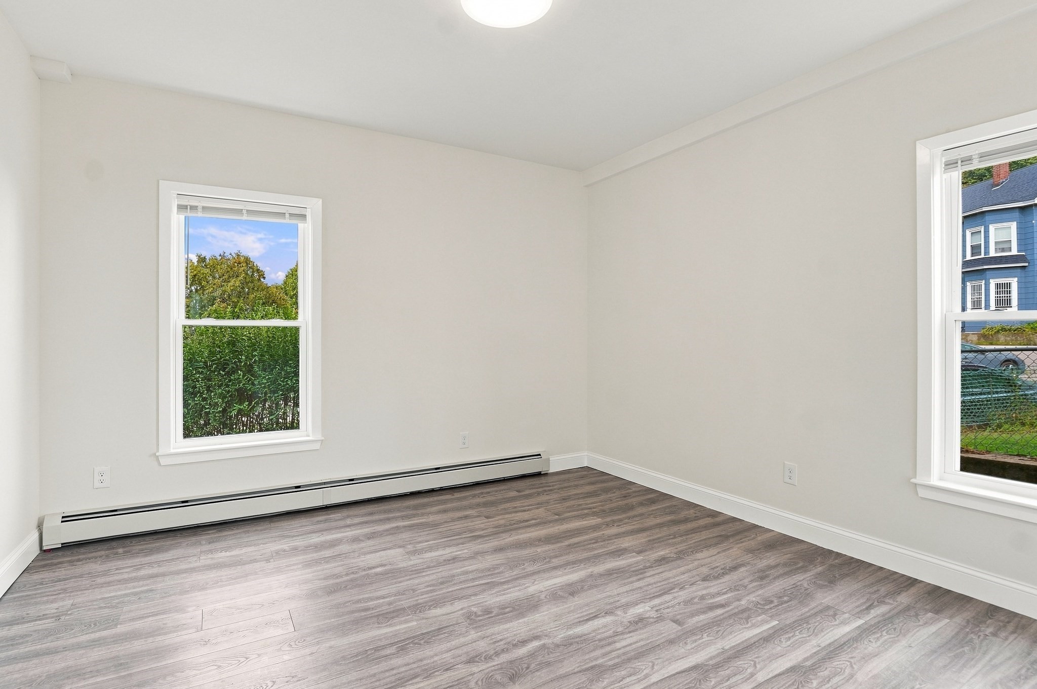 15 Vernon St Property Photo 5