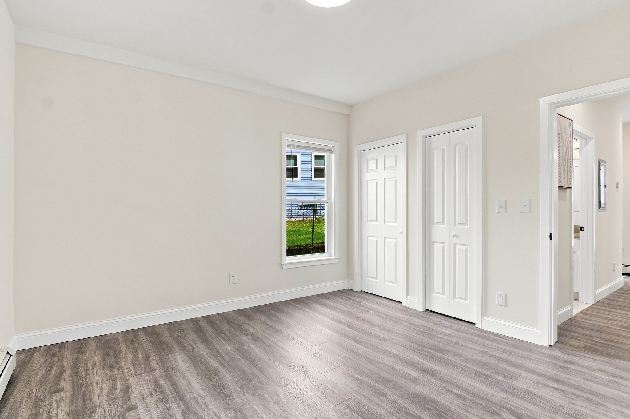 15 Vernon St Property Photo 6