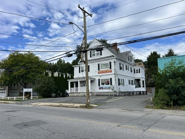 1535 Middlesex Street Property Photo 2