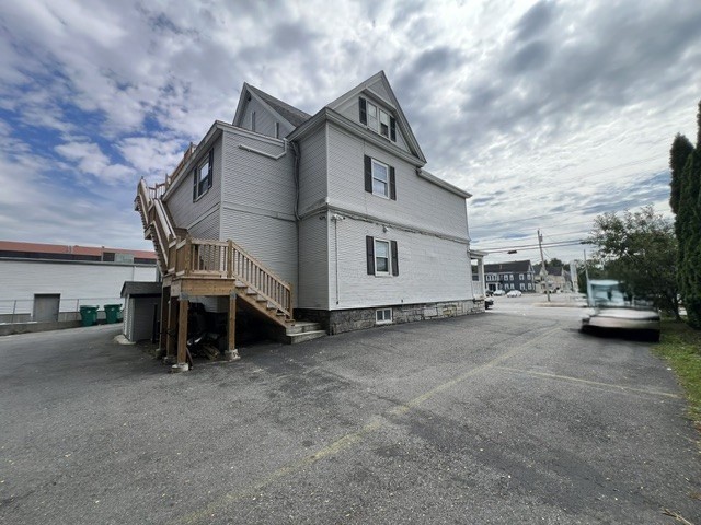 1535 Middlesex Street Property Photo 6