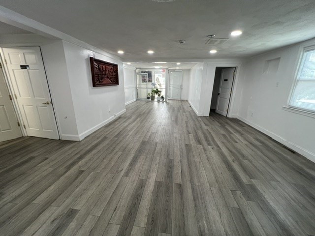1535 Middlesex Street Property Photo 8