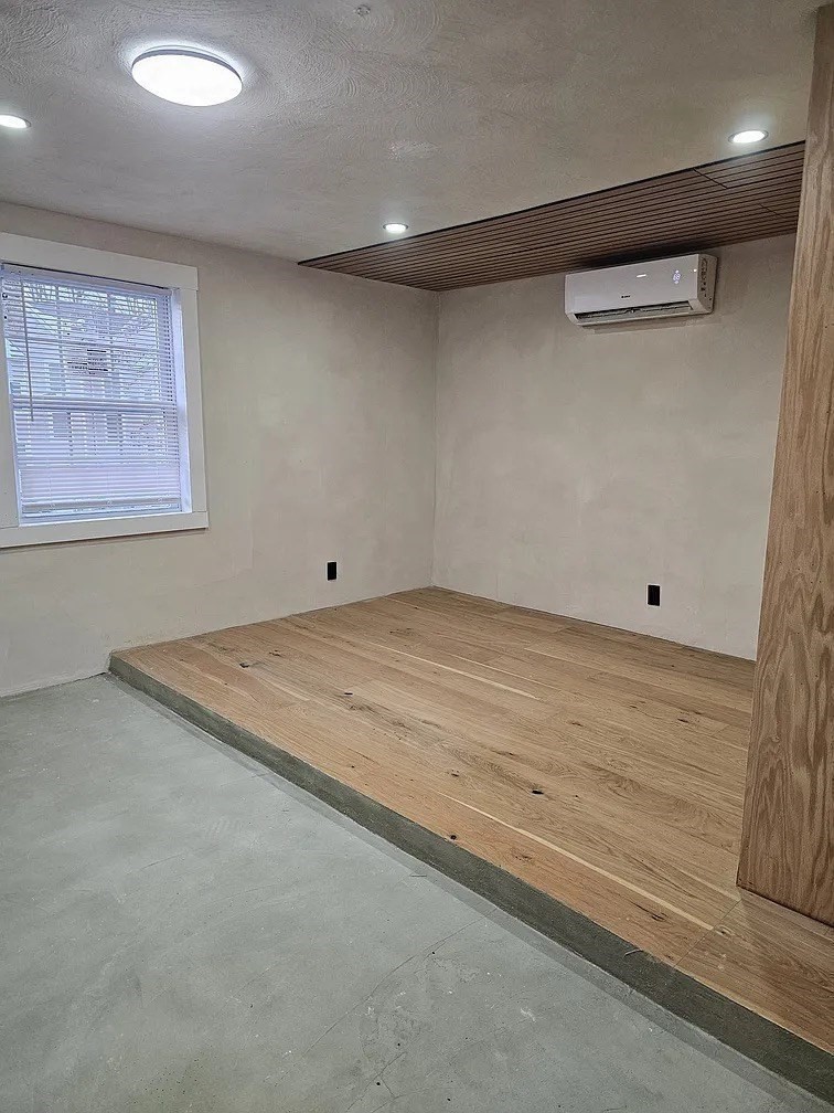 1535 Middlesex Street Property Photo 15