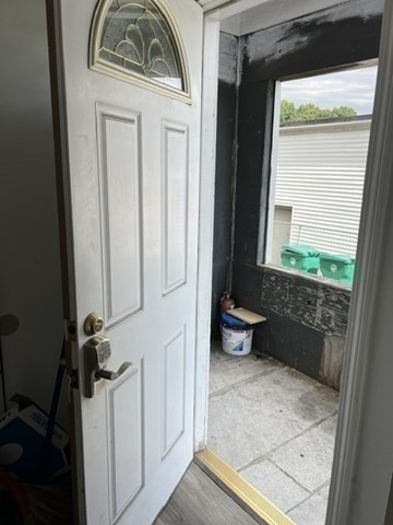 1535 Middlesex Street Property Photo 17