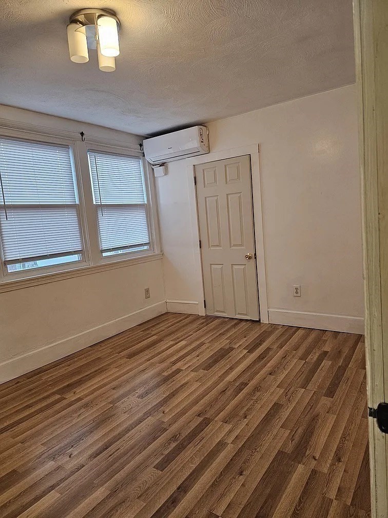 1535 Middlesex Street Property Photo 32