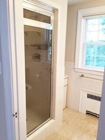 10 Duxbury Rd # 10 Property Photo 12