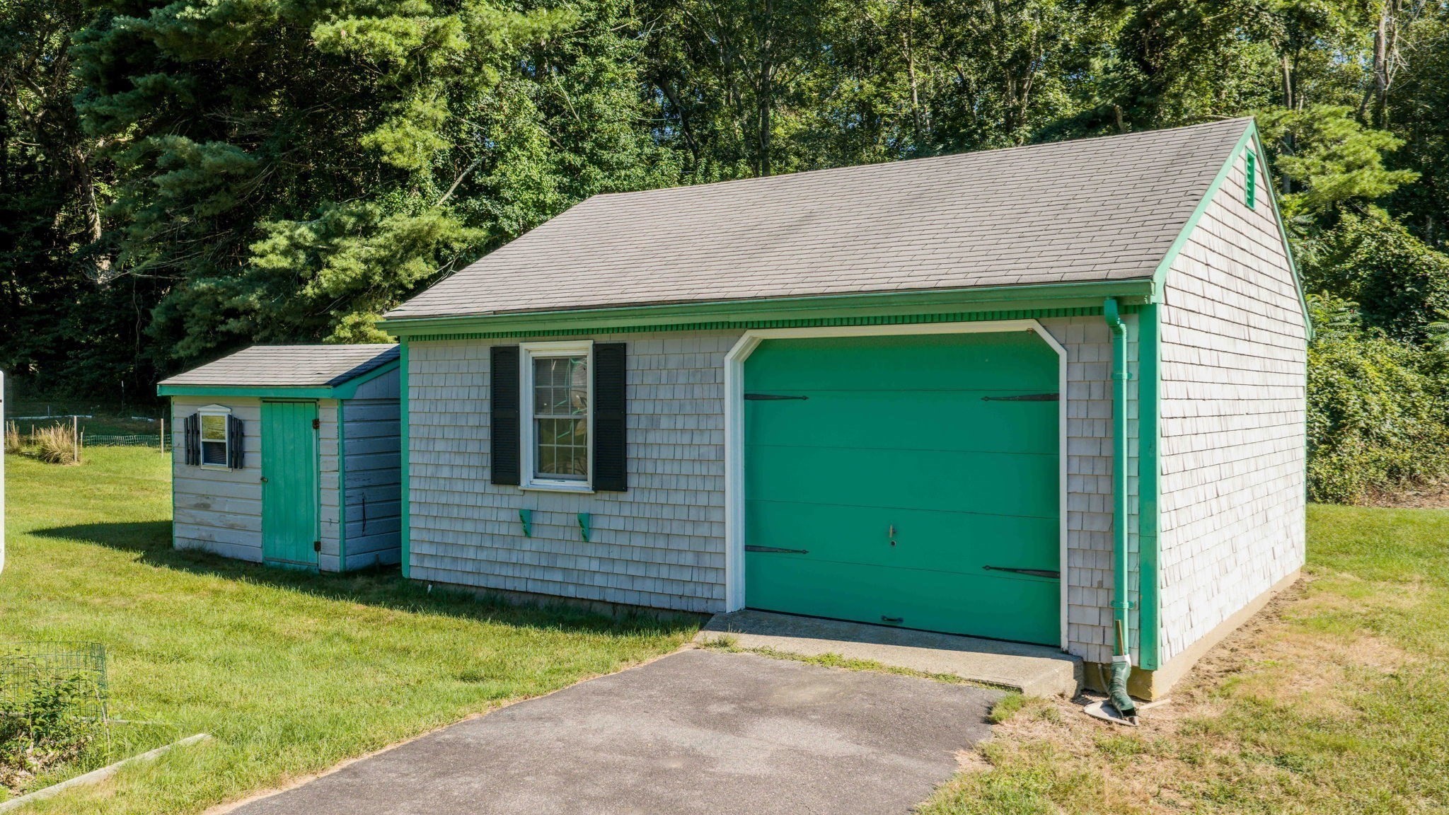1541 N Hixville Rd Property Photo 26