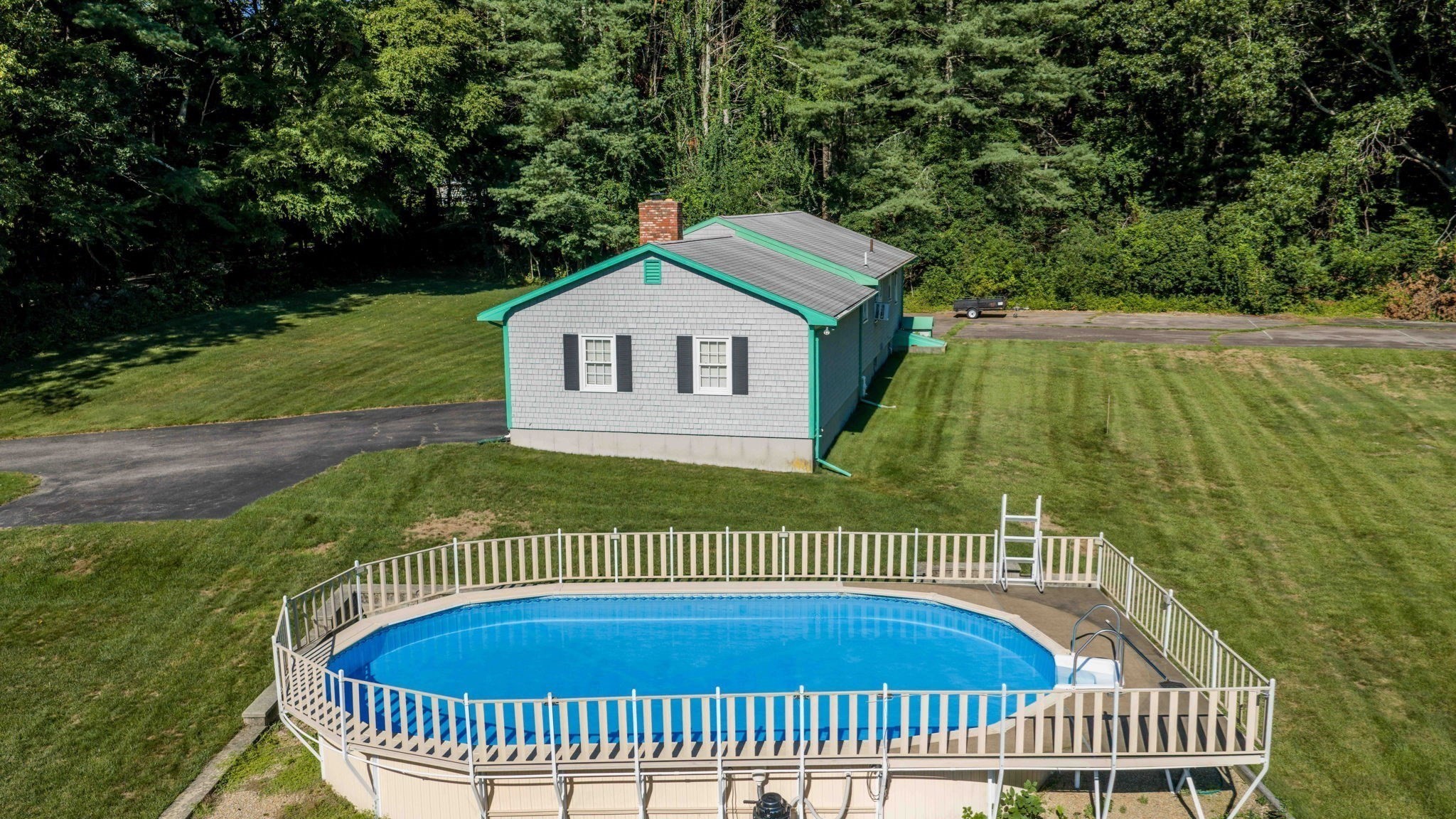 1541 N Hixville Rd Property Photo 29