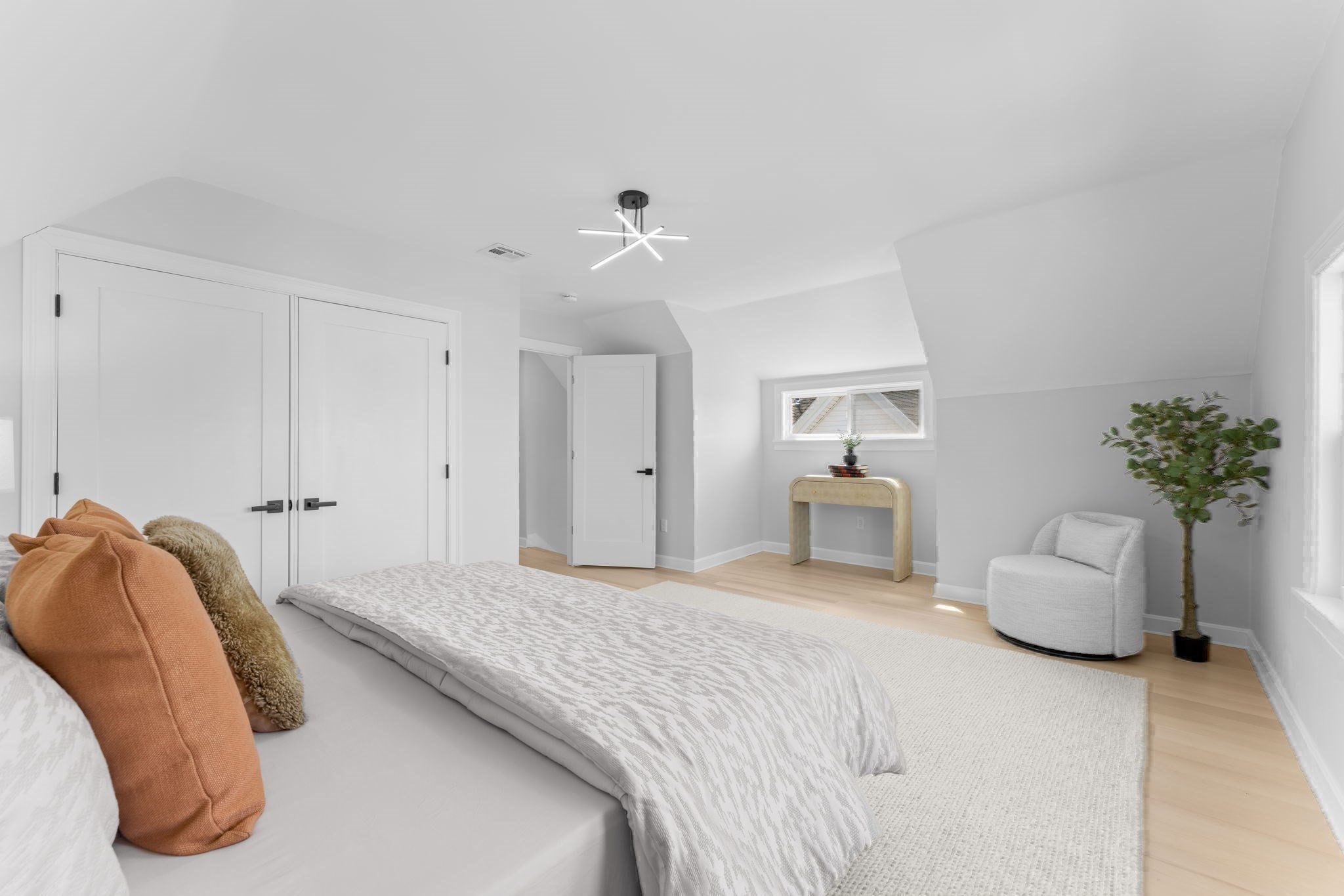 446 Broadway # 2 Property Photo 10
