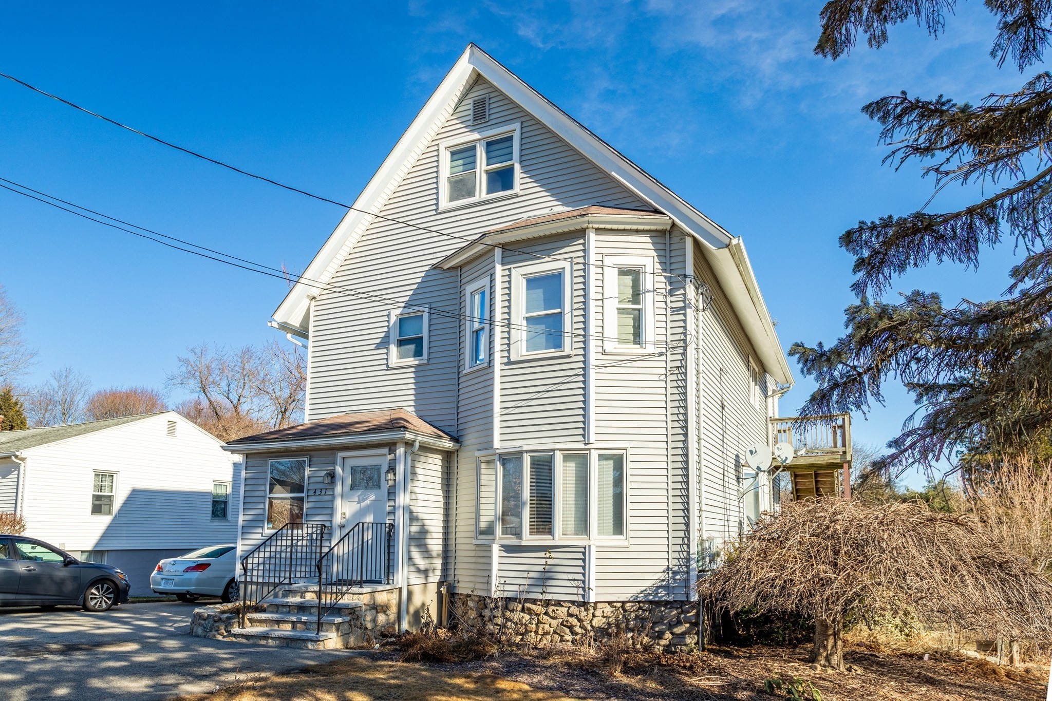 431 Massasoit Rd # 2 Property Photo 1
