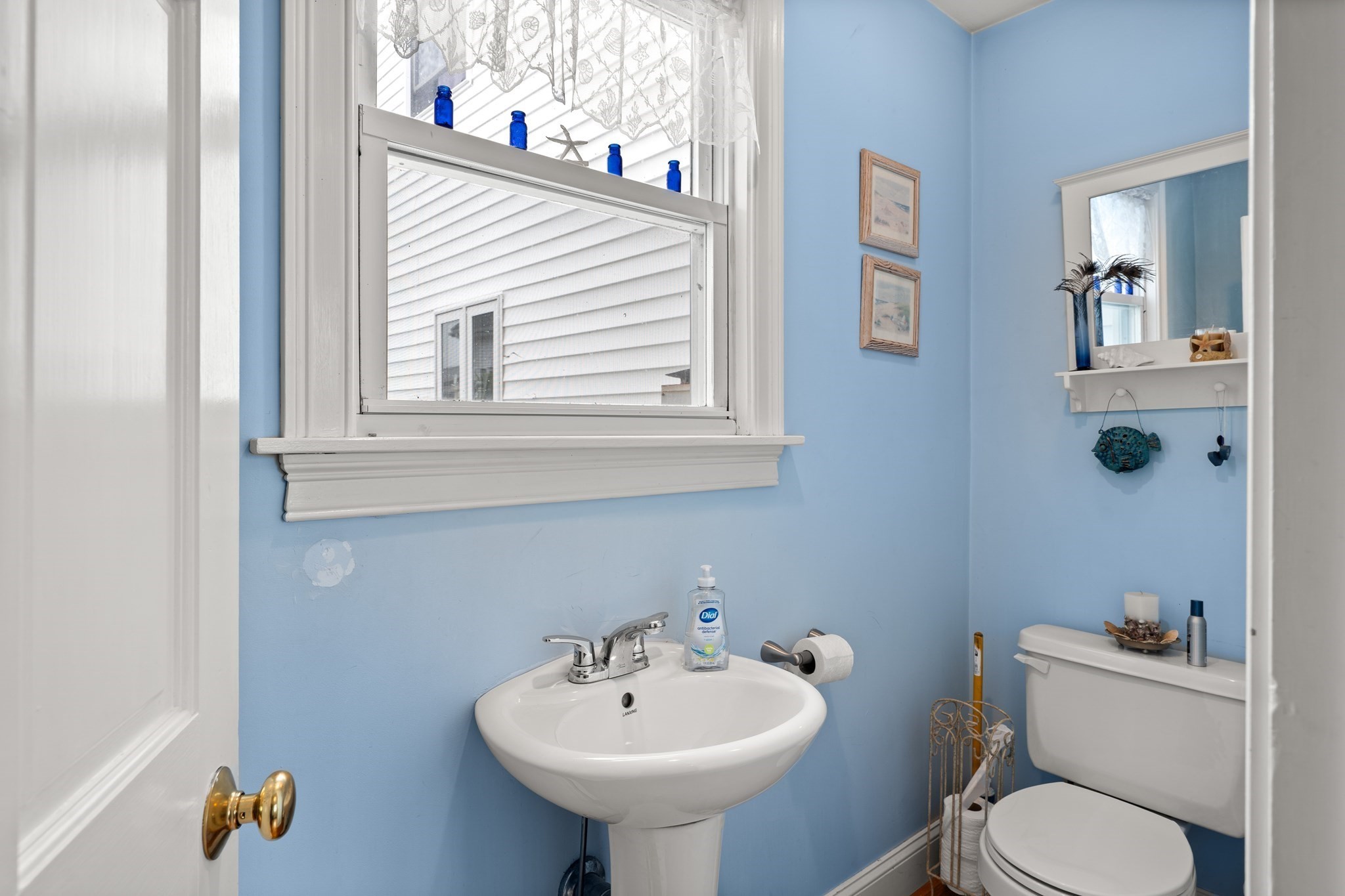 23 Porter St # C Property Photo 13