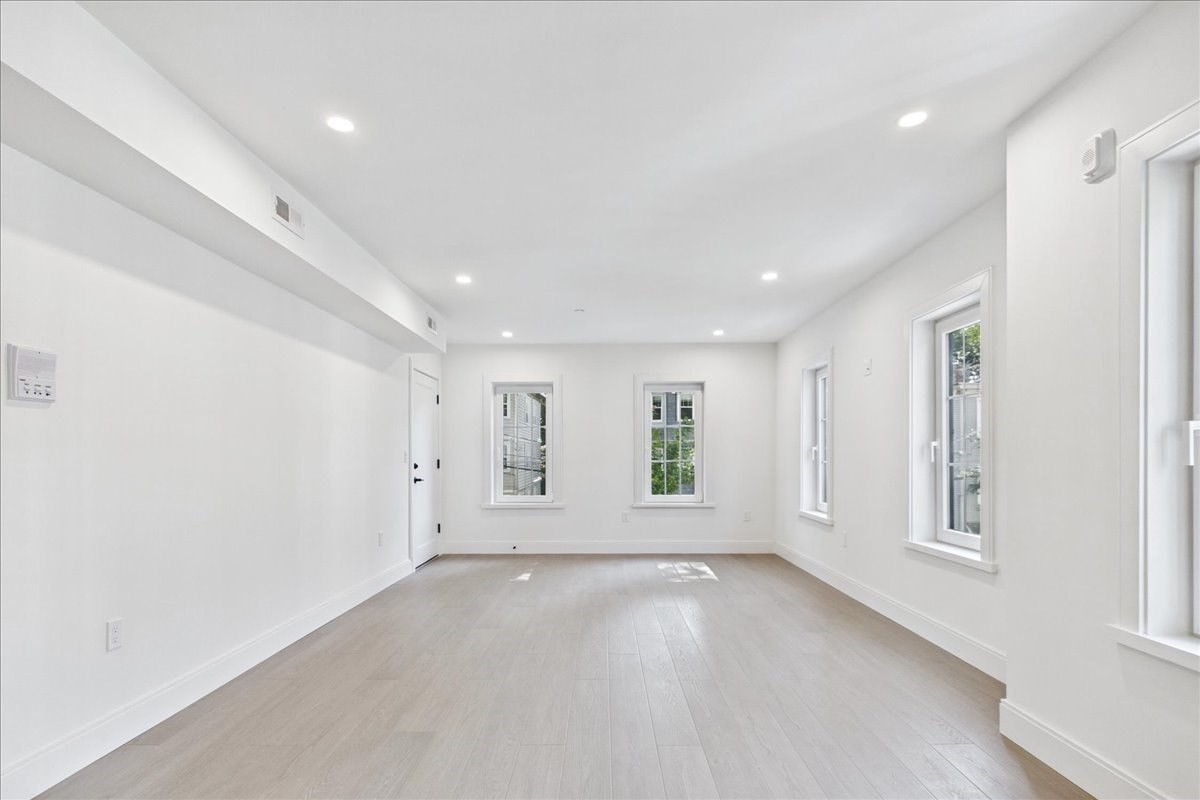 305 Chestnut Ave # 3 Property Photo 7