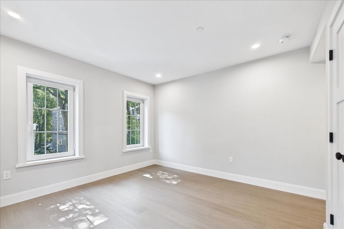 305 Chestnut Ave # 3 Property Photo 14