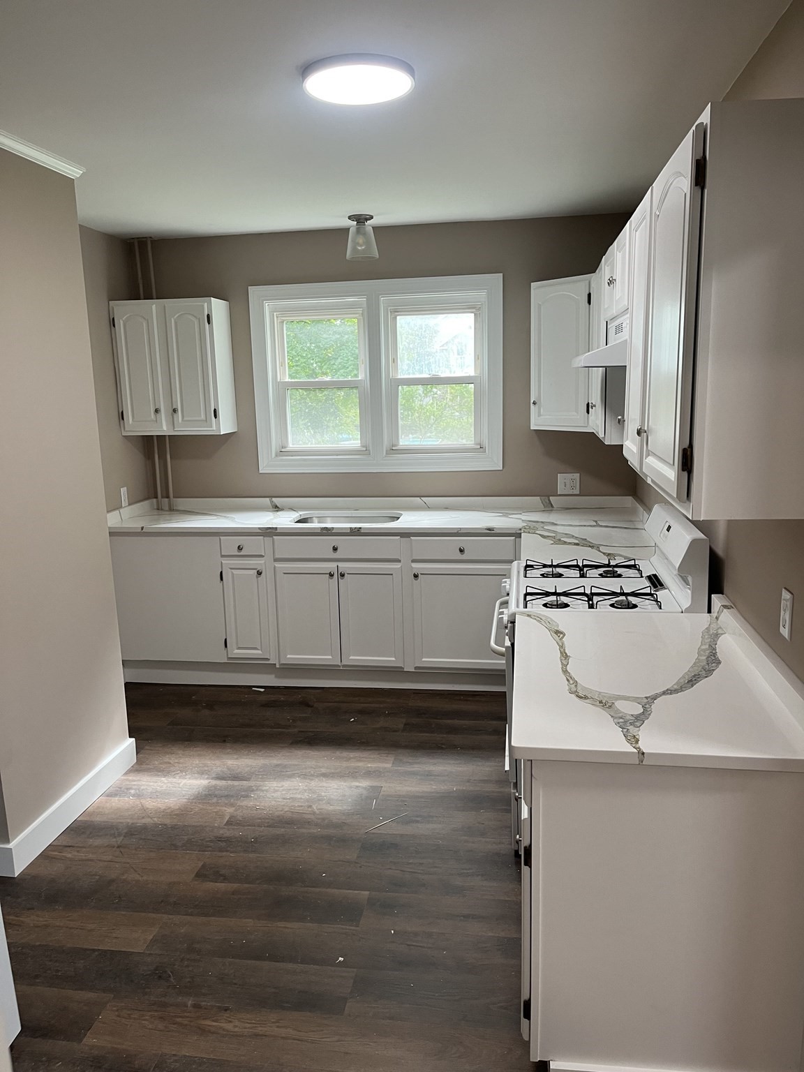 77 Pearl # 77 Property Photo 1