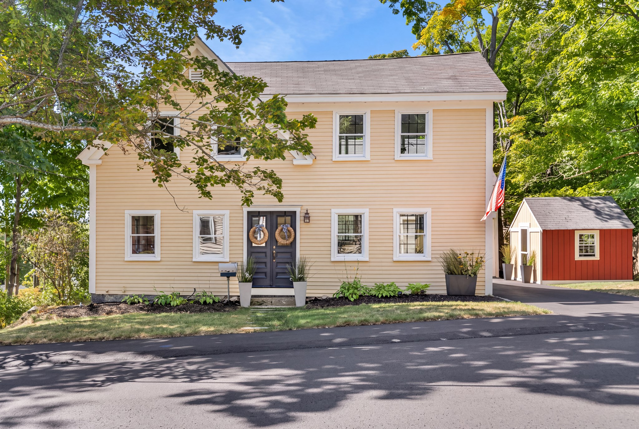 12 Peabody Street Property Photo 1