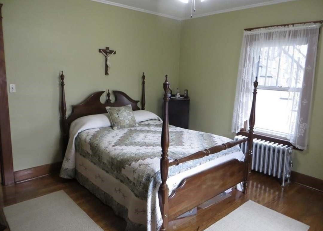 2 Hill St Property Photo 7