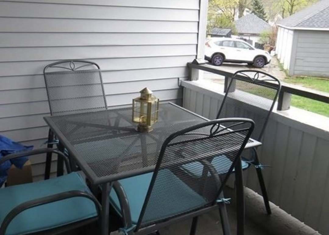 2 Hill St Property Photo 11
