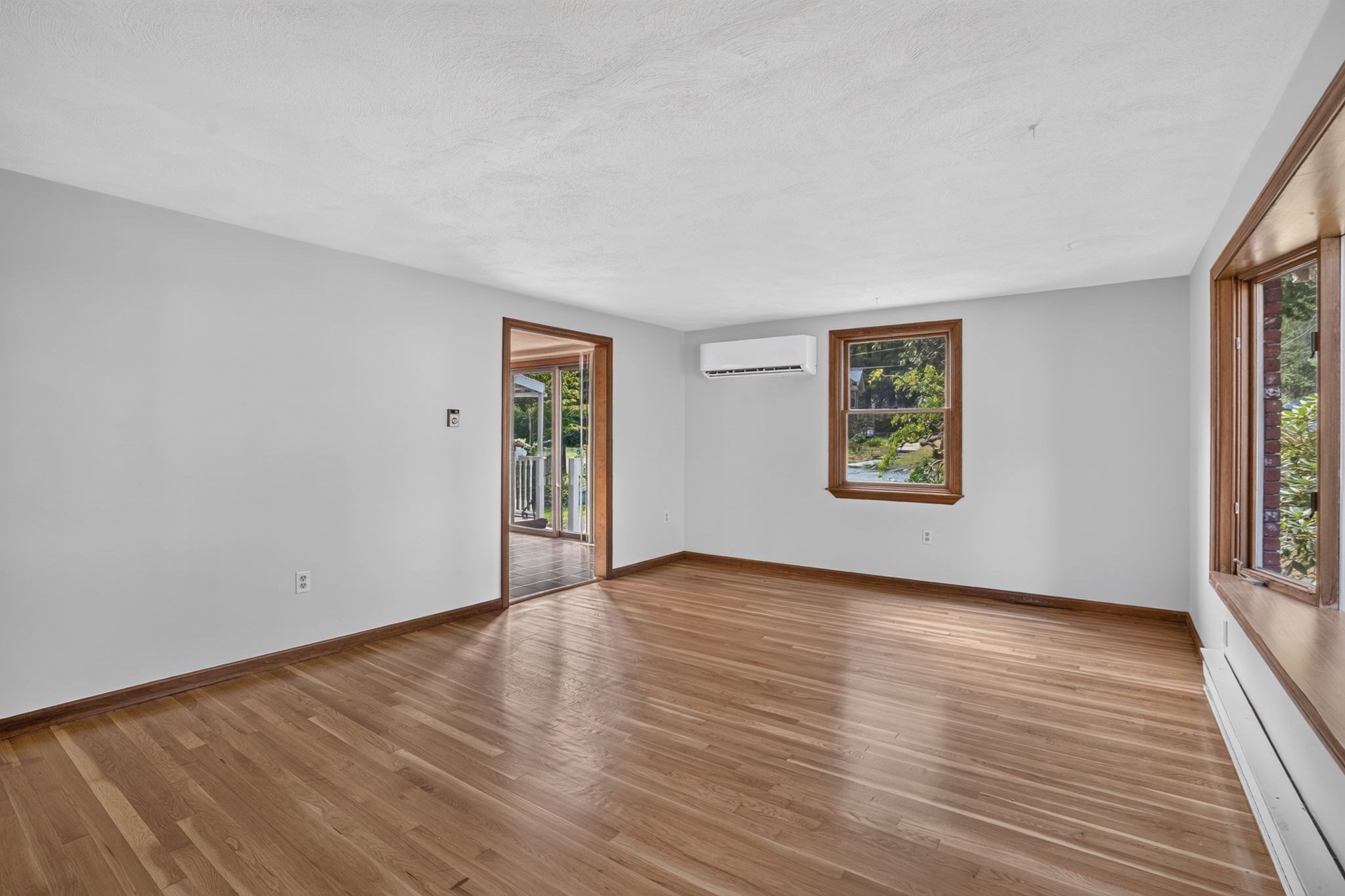 375 Kendall Rd Property Photo 4