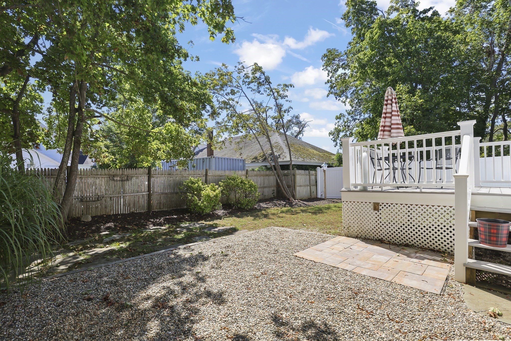 2 Rosemary Ln # A Property Photo 8