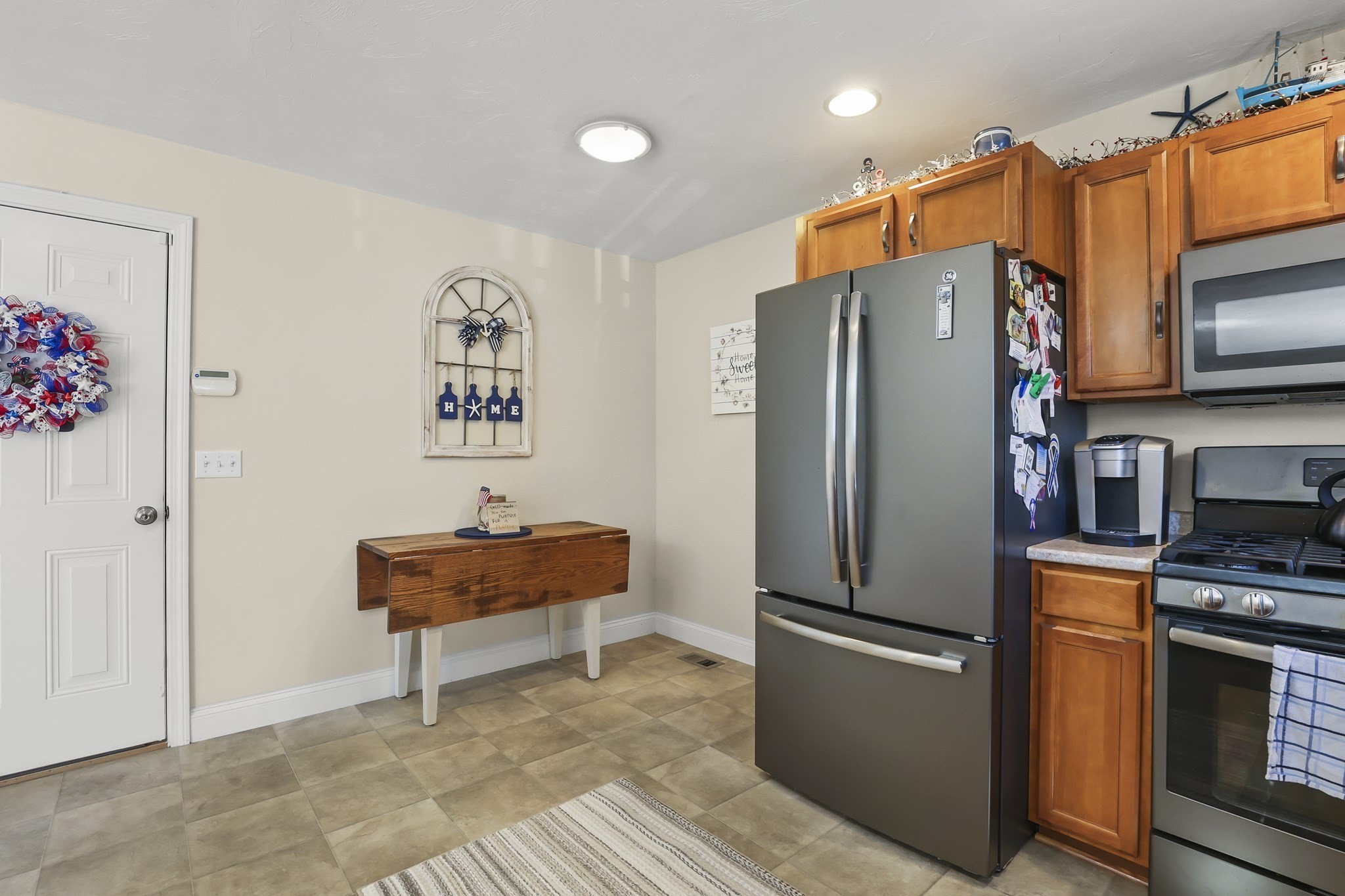 2 Rosemary Ln # A Property Photo 18