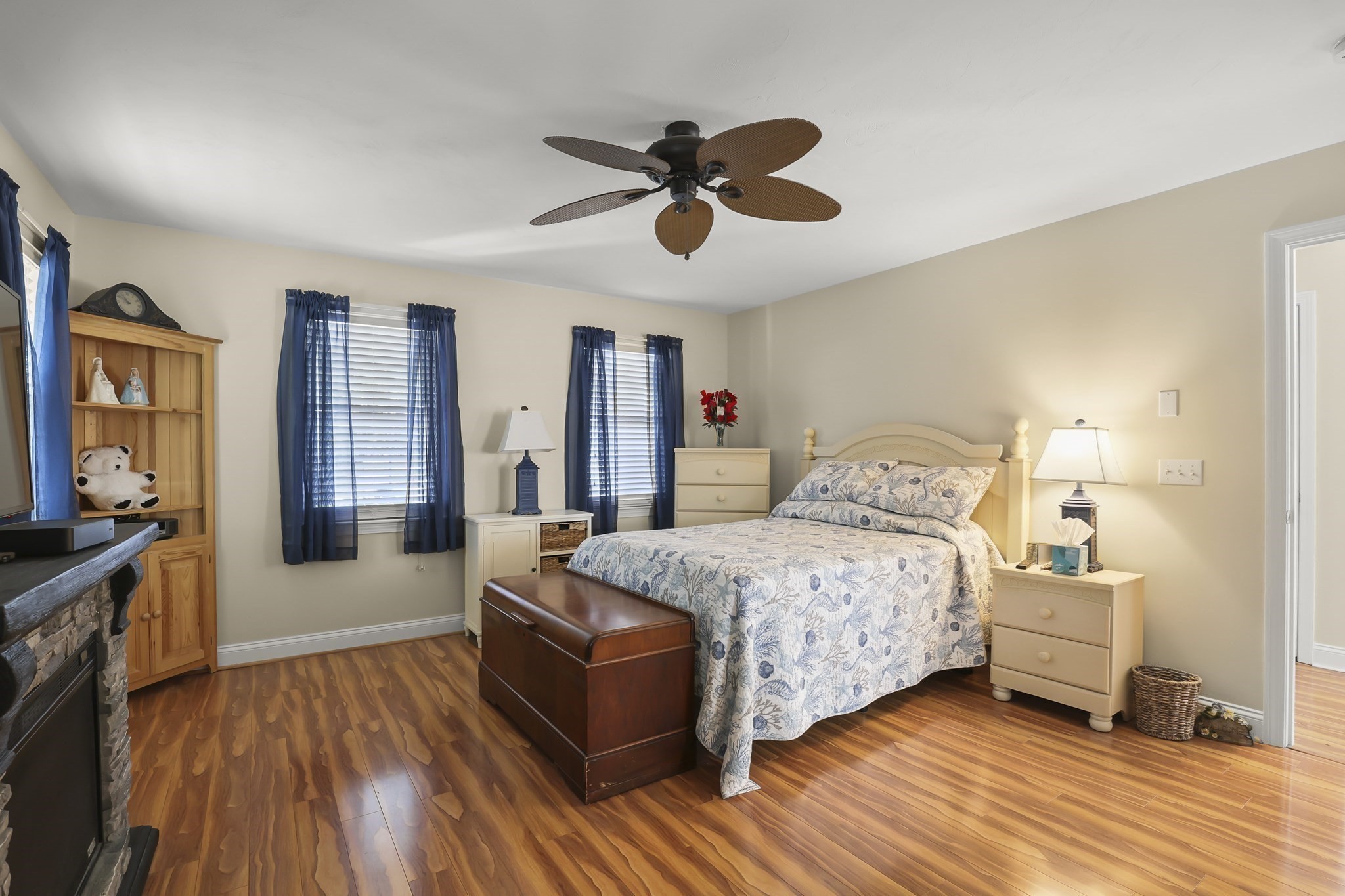 2 Rosemary Ln # A Property Photo 22