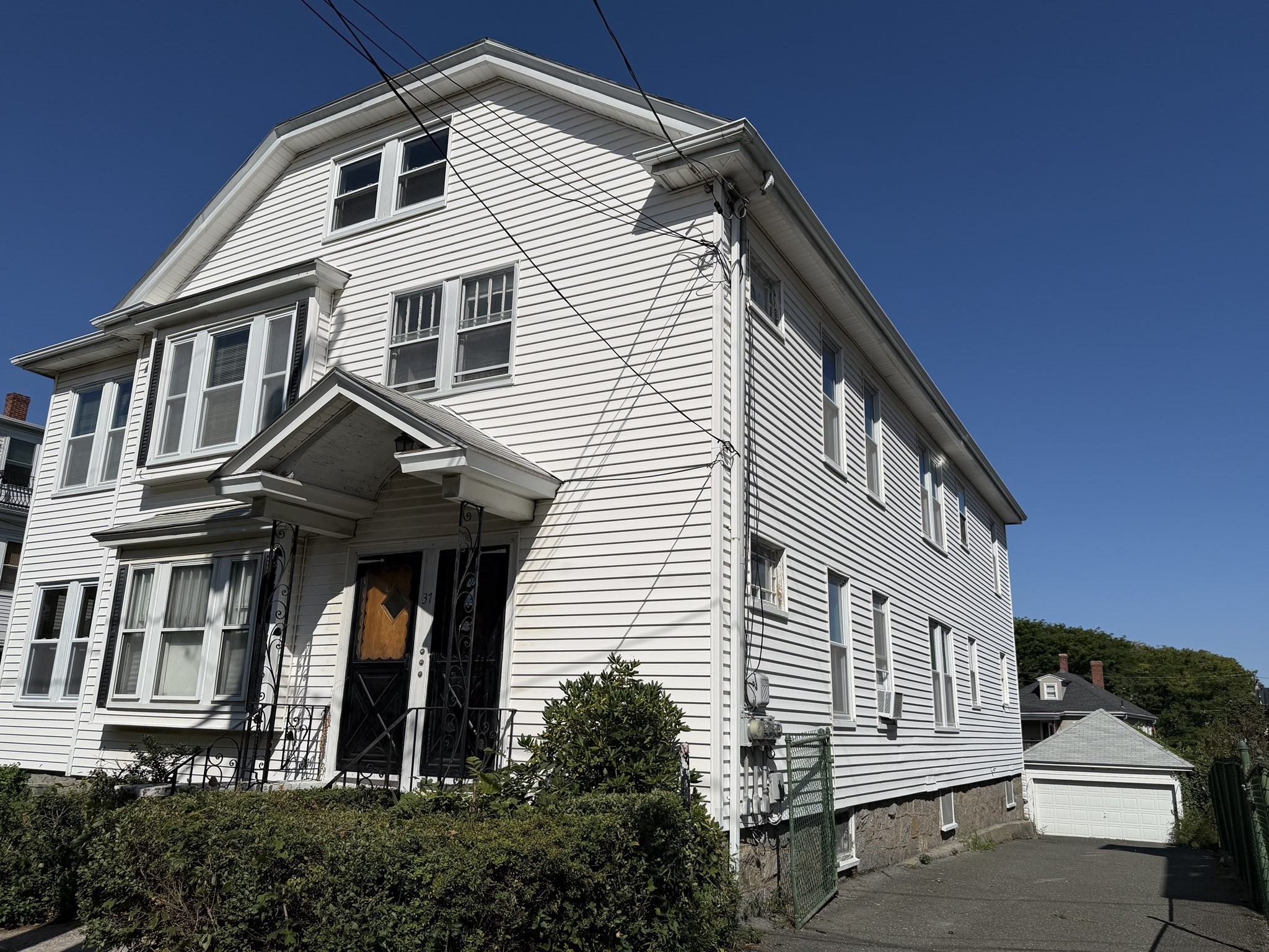 37 Leach Street # 2 Property Photo 1