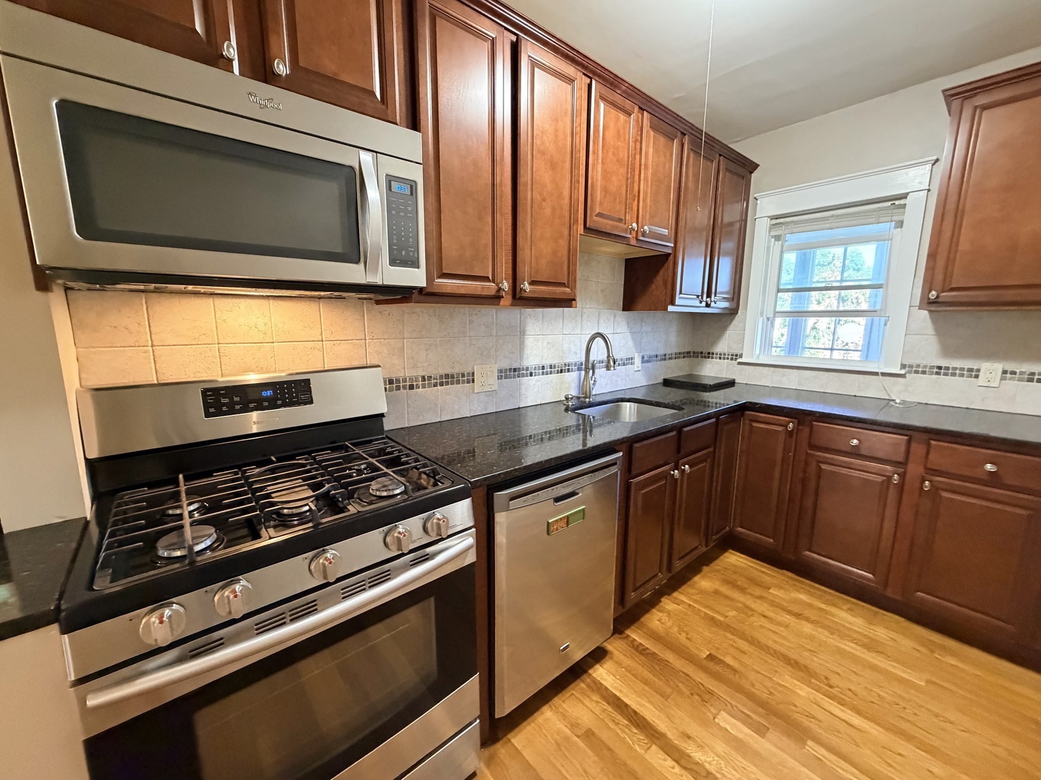 37 Leach Street # 2 Property Photo 6
