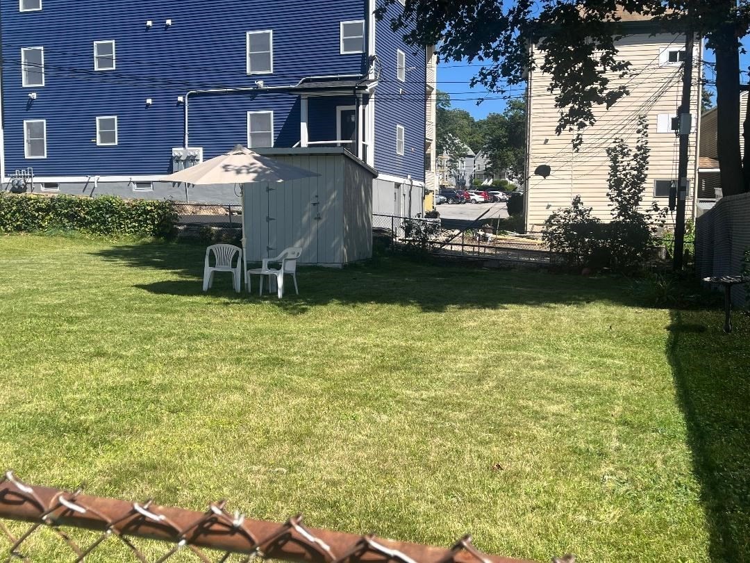 7 Maxwell St Property Photo 8